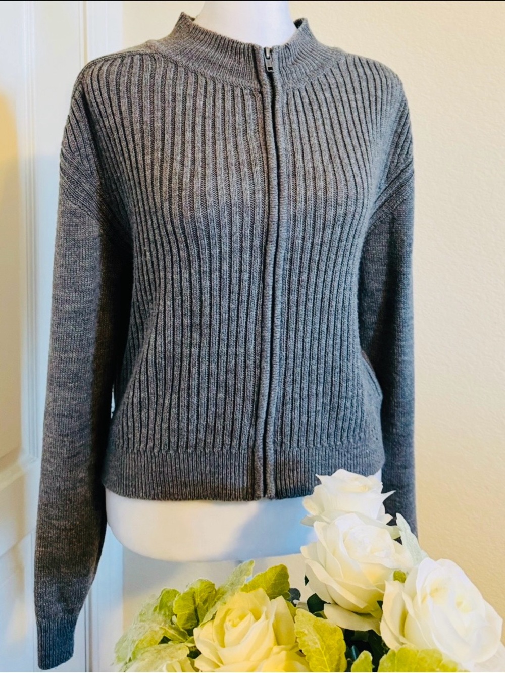 H&M Gray Ribbed Zip-Front Women's Sweater